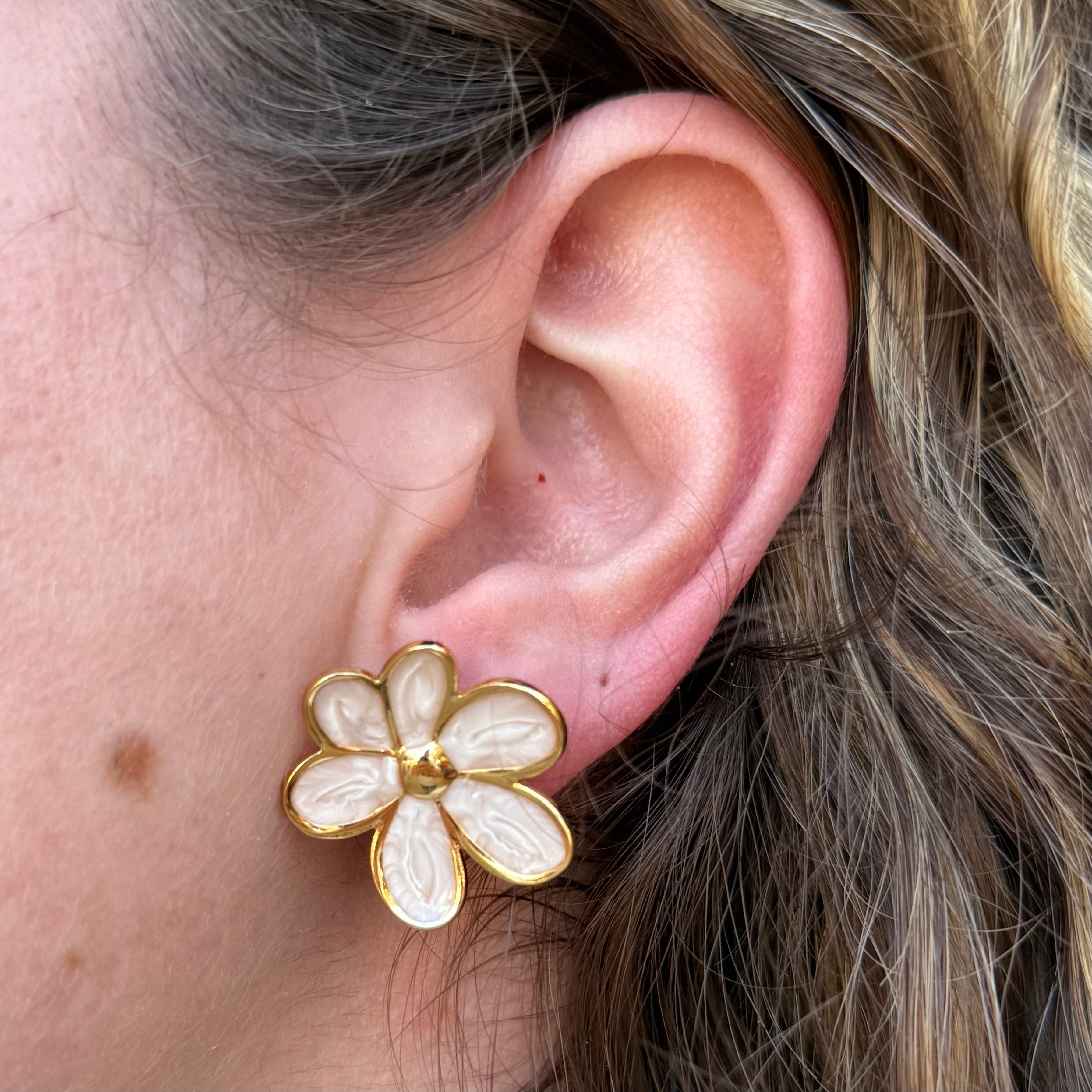 Boucles d'Oreilles - Justine Chabrille